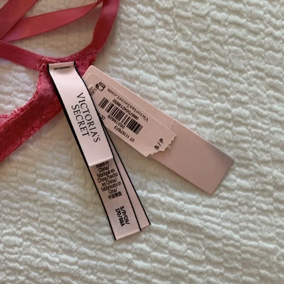 NWT Victoria’s Secret Dream Angels unlined corded lace pink teddy. Size small - Picture 7 of 10